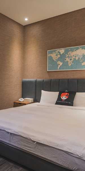 皇家玫瑰旅館站前館